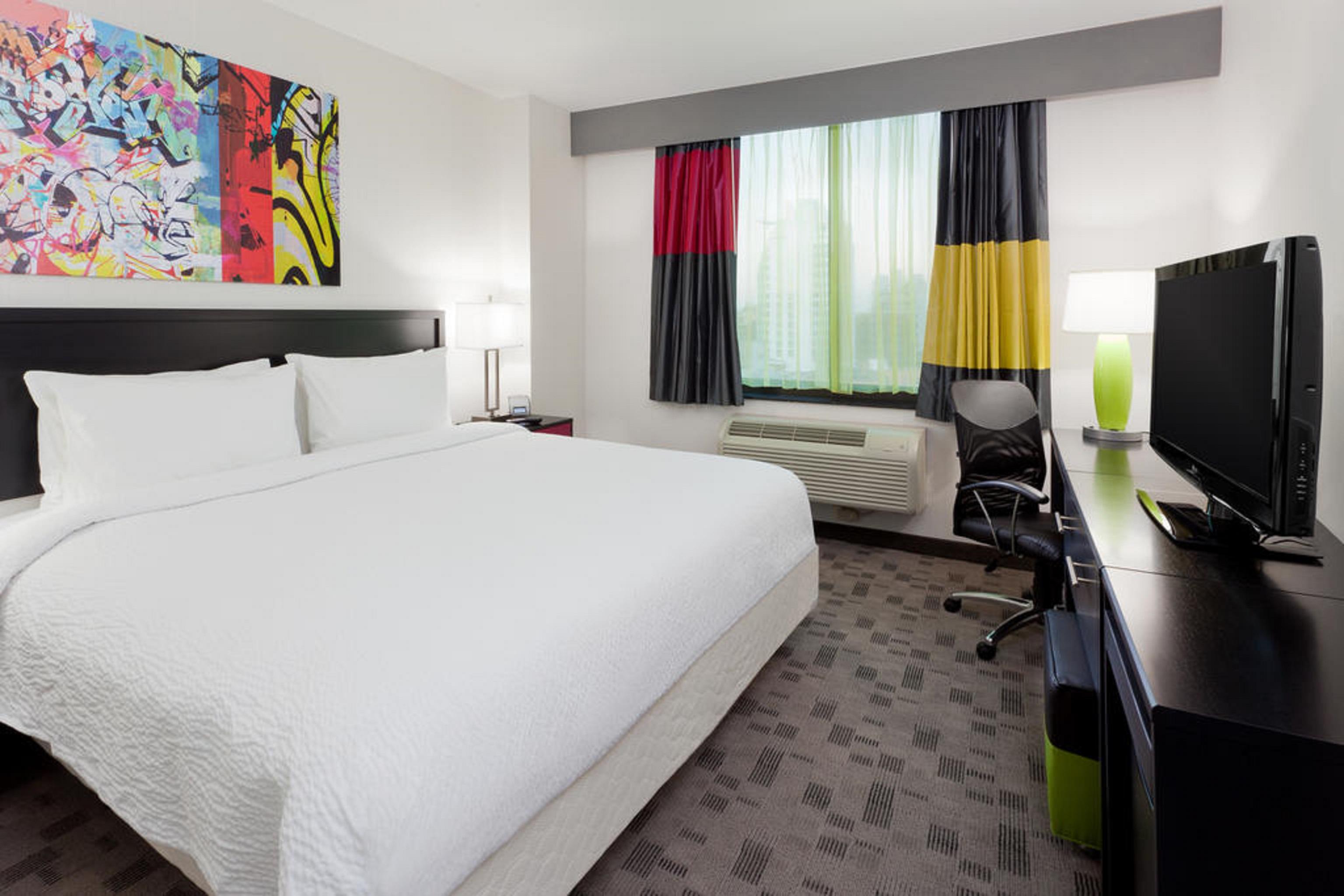 Fairfield Inn & Suites By Marriott New York Queens/Queensboro Bridge Стая снимка